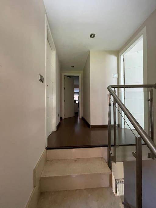 Impresionante Apartamento De 4 Dormitorios 3 Banos Y 2 Plazas De Garaje Madrid Dış mekan fotoğraf